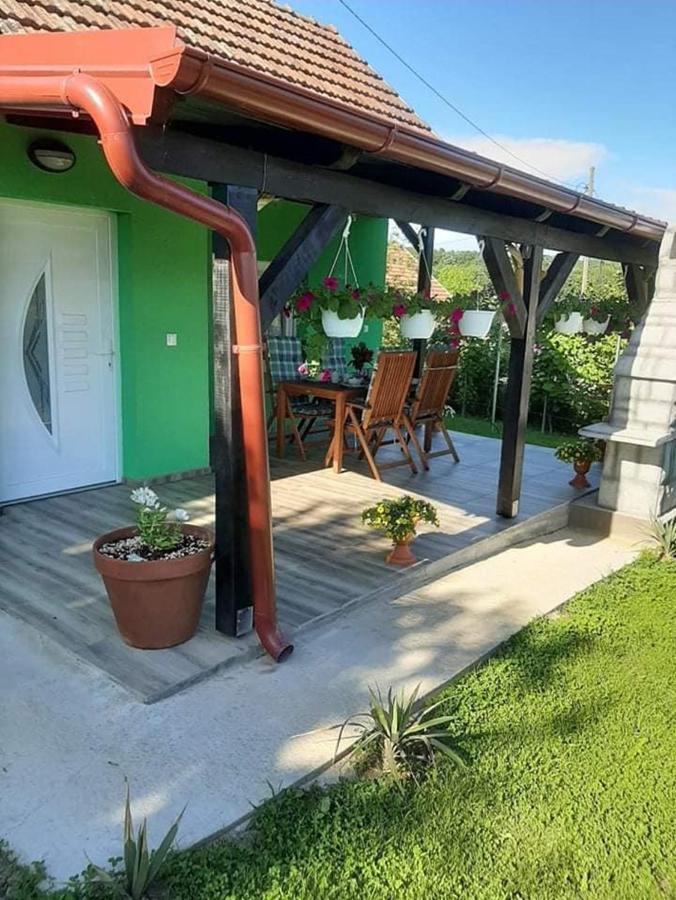 Ruralna Kuca Za Odmor Viktorija Βίλα Caglin Εξωτερικό φωτογραφία